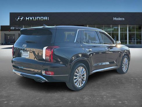 Used 2020 Hyundai Palisade Limited image 3