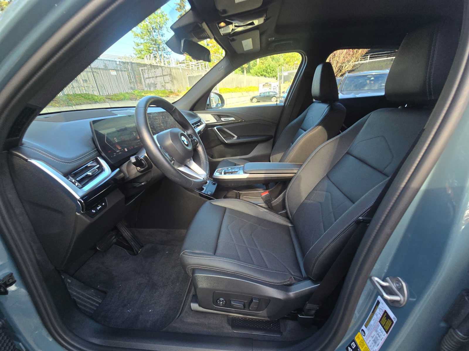 Used 2023 BMW X1 xDrive28i w/ Premium Package AWD/4WD image 21