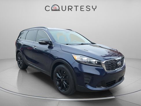 Certified 2020 Kia Sorento S image 6