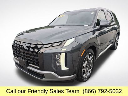 Used 2023 Hyundai Palisade Limited w/ Cargo Package