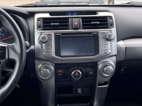 Used 2017 Toyota 4Runner SR5 image 7