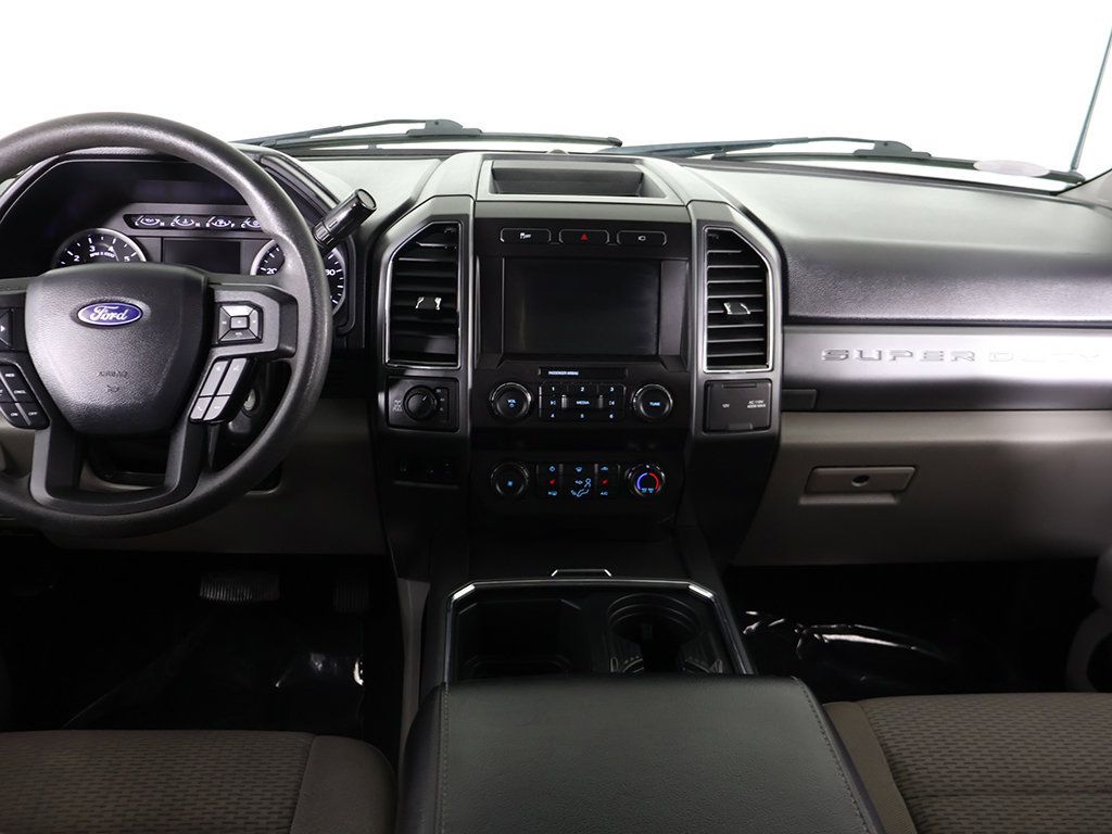 Used 2019 Ford F250 XLT w/ XLT Premium Package AWD/4WD image 35