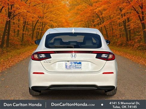 Used 2024 Honda Civic EX-L image 5