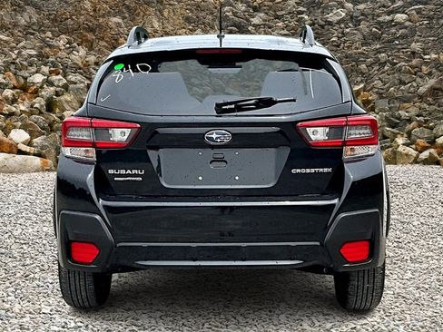 Used 2022 Subaru Crosstrek 2.0i image 4