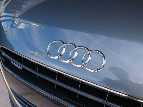 Used 2012 Audi R8 V8 AWD/4WD image 37