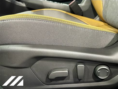 Certified 2025 Subaru Crosstrek 2.5i Sport w/ Crosstrek Mirror Package image 19