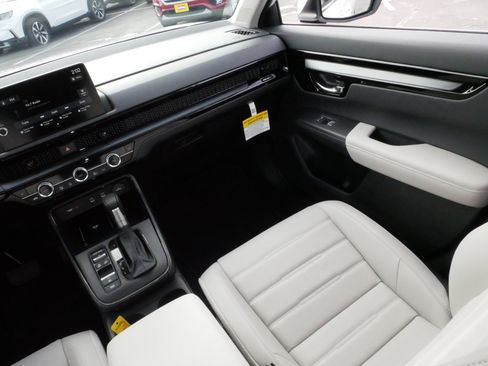 Used 2026 Honda CR-V EX-L image 11
