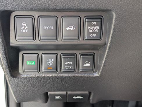 Used 2015 Nissan Rogue SL w/ SL Premium Package image 15