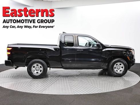 Used 2022 Nissan Frontier S RWD image 4