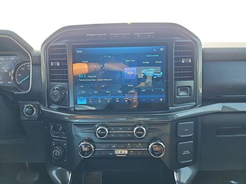 Used 2021 Ford F150 XLT w/ Equipment Group 302A High AWD/4WD image 17