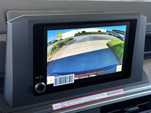 New 2026 Toyota 4Runner SR5 AWD/4WD image 21