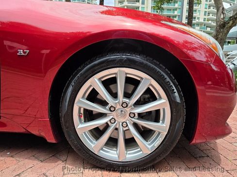 Used 2014 INFINITI Q60 Convertible w/ Premium Package RWD image 14