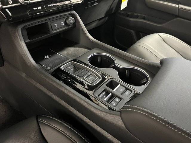 New 2026 Honda Pilot Touring image 16