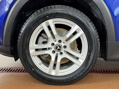 Used 2021 Mercedes-Benz GLB 250 4MATIC image 8