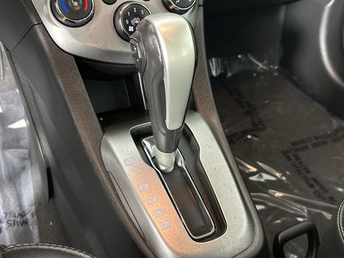 Used 2020 Chevrolet Sonic Premier image 24