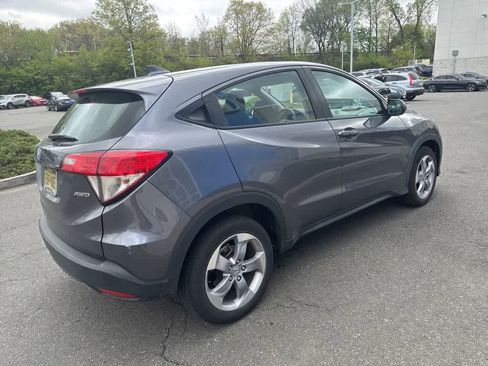Used 2022 Honda HR-V LX image 23