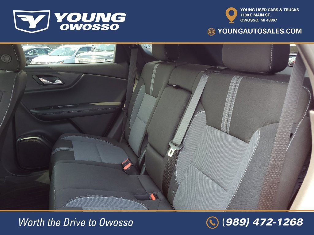 Certified 2024 Chevrolet Blazer LT w/ Convenience Package FWD image 26