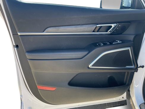 Used 2024 Kia Telluride SX Prestige X-Pro image 8