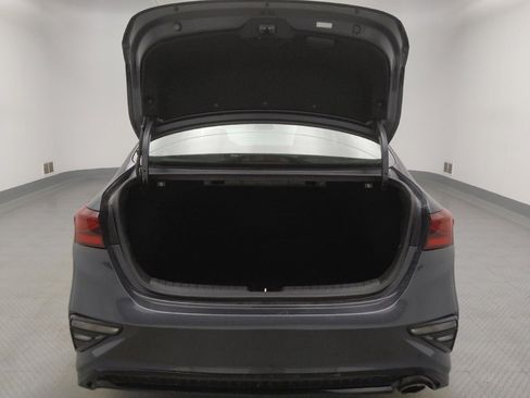 Used 2019 Kia Forte LXS image 29