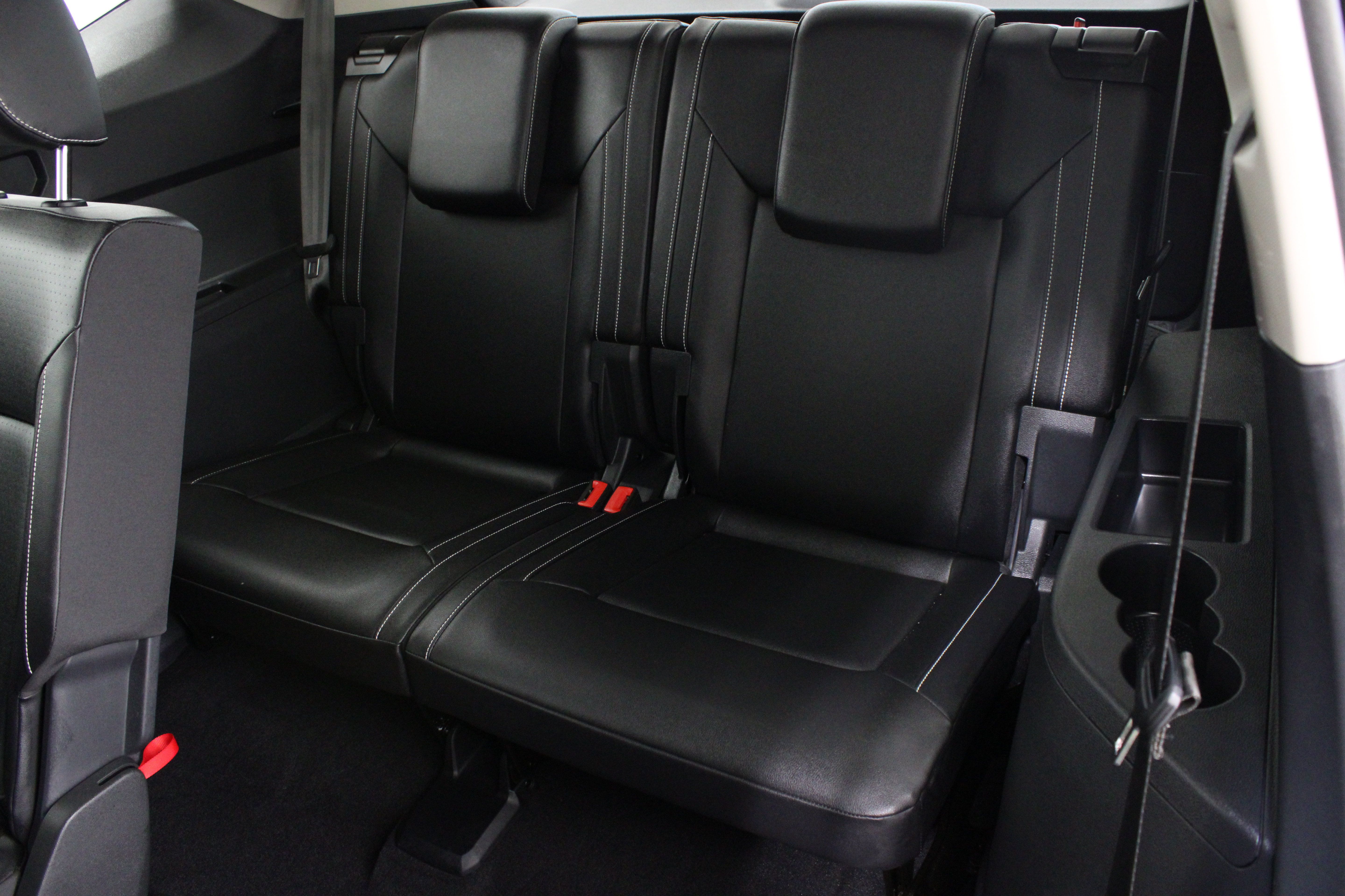 Used 2021 Volkswagen Atlas SE FWD image 33