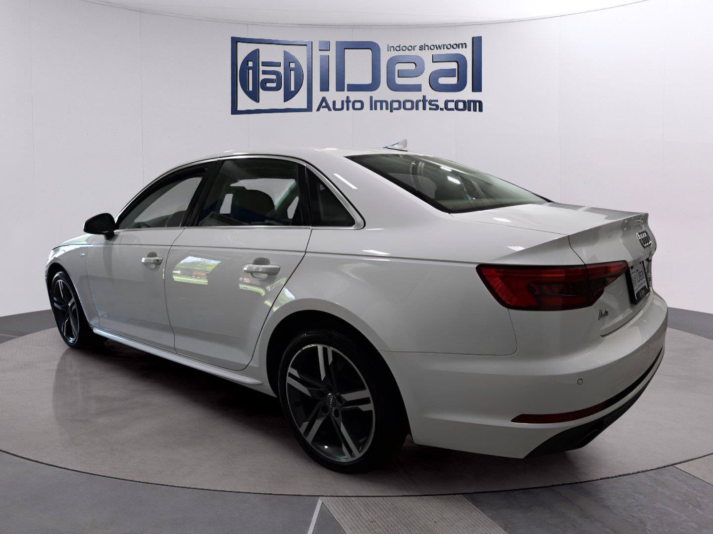 Used 2017 Audi A4 2.0T Premium Plus w/ Premium Plus Package AWD/4WD image 3