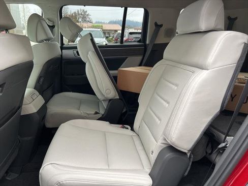 New 2026 Hyundai Santa Fe Calligraphy image 10