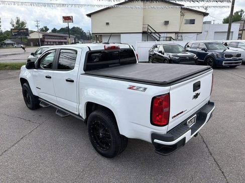 Used 2018 Chevrolet Colorado Z71 AWD/4WD image 7
