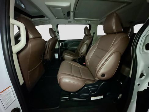 Used 2019 Toyota Sienna Limited Premium w/ Protection Package AWD/4WD image 29