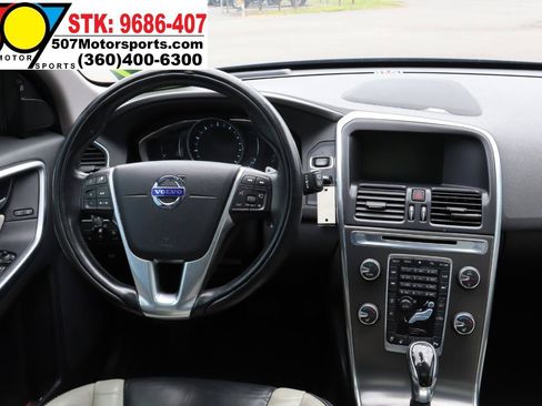Used 2014 Volvo XC60 T6 AWD/4WD image 18
