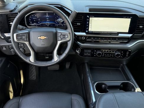 Certified 2024 Chevrolet Silverado 2500 LTZ w/ LTZ Premium Texas Edition image 14