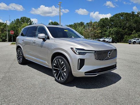 New 2026 Volvo XC90 B6 Plus image 1