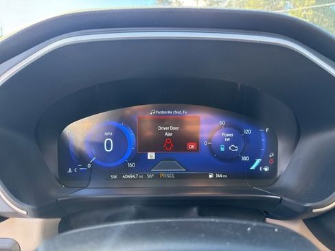 Certified 2022 Ford Escape SEL w/ Technology Package image 11