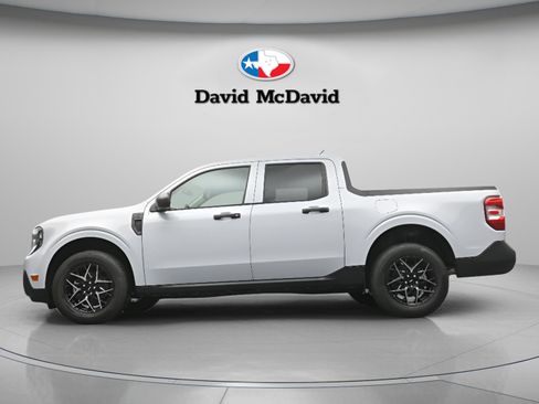 Used 2025 Ford Maverick XL w/ Equipment Group 102A AWD/4WD image 30