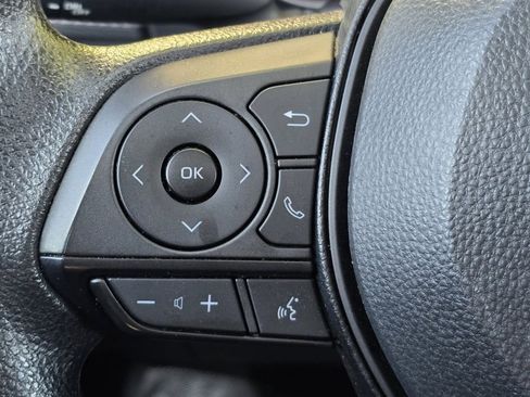 Used 2024 Toyota RAV4 XLE AWD/4WD image 16