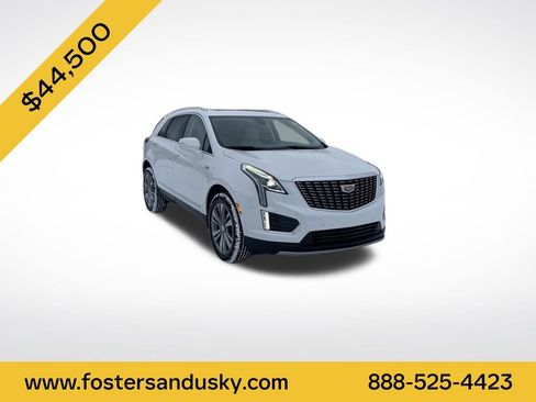 Used 2025 Cadillac XT5 Premium Luxury image 7