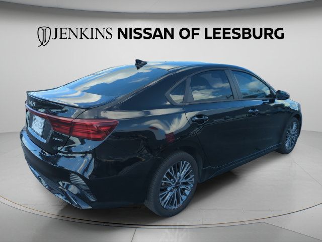 Used 2022 Kia Forte GT-Line w/ GT-Line Technology Package FWD image 6
