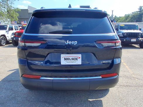 Certified 2023 Jeep Grand Cherokee L Limited AWD/4WD image 29