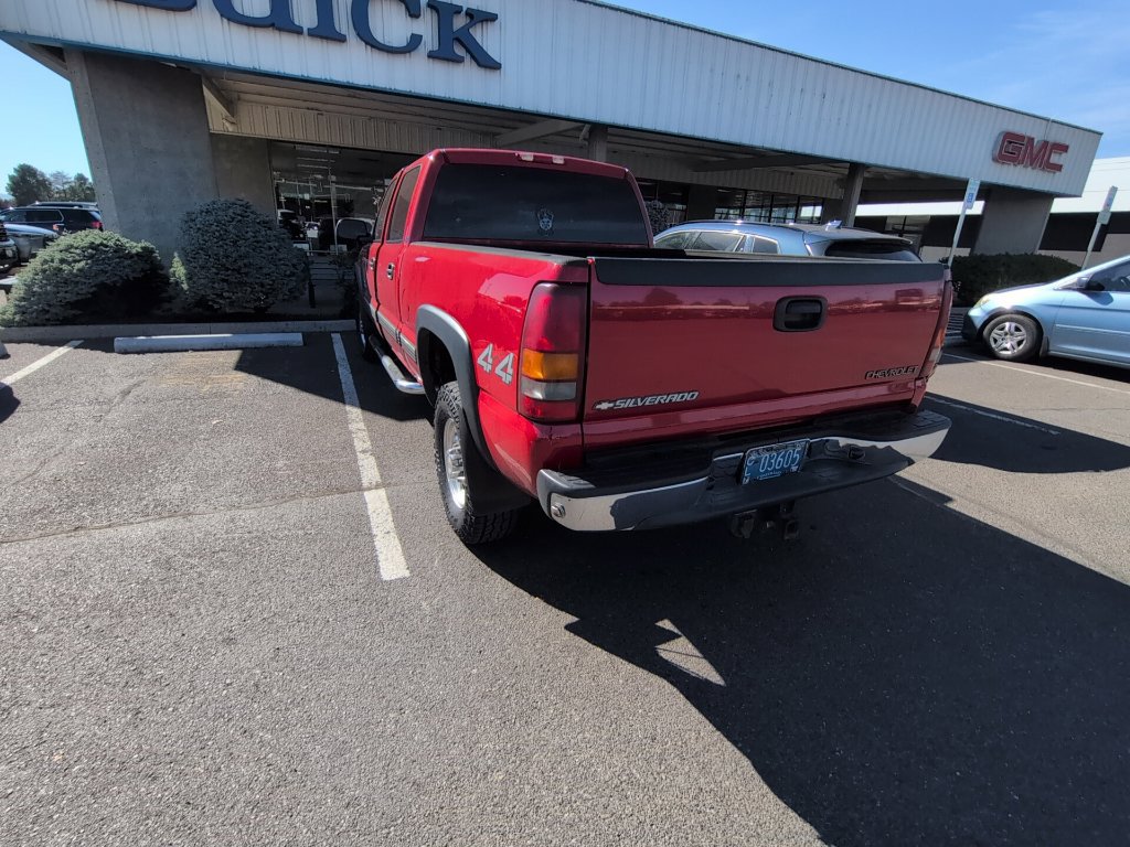 Used 2002 Chevrolet Silverado 2500 LS w/ Electrical Convenience Pkg AWD/4WD image 6