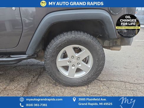 Used 2016 Jeep Wrangler Sport w/ Quick Order Package 23S image 39