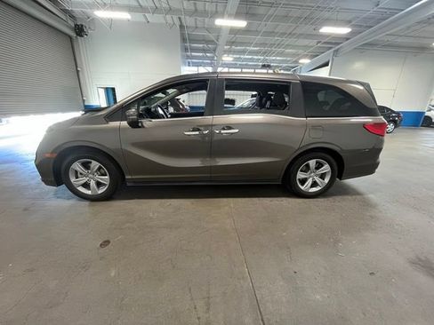 Used 2019 Honda Odyssey EX image 6