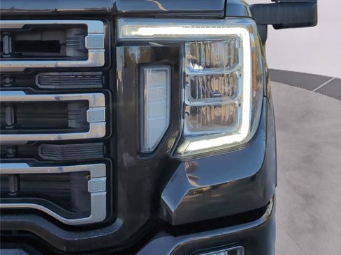 Used 2022 GMC Sierra 2500 AT4 w/ Gooseneck/5TH Wheel Package image 12