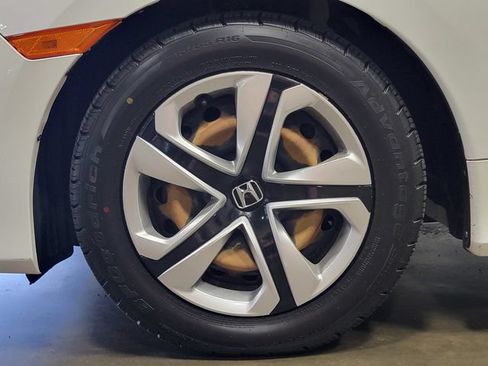 Used 2016 Honda Civic LX image 10