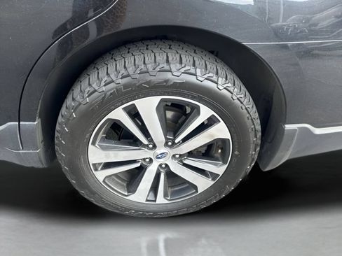 Used 2018 Subaru Outback 2.5i Limited AWD/4WD image 15