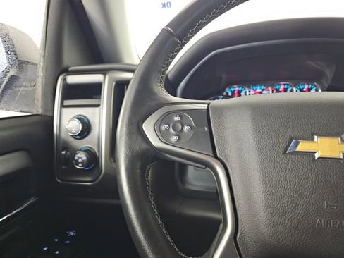 Used 2018 Chevrolet Silverado 1500 LT w/ All Star Edition image 36