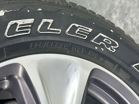 Used 2020 RAM 1500 Laramie image 32