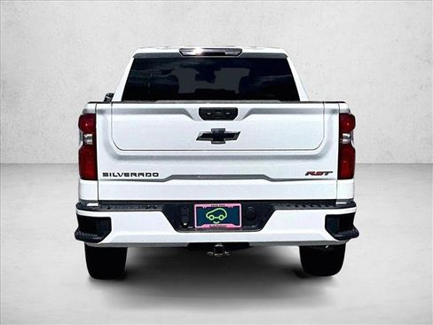 Used 2023 Chevrolet Silverado 1500 RST RWD image 4