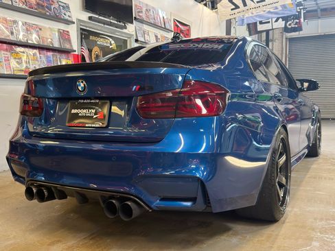 Used 2018 BMW M3 w/ Competition Package RWD image 7