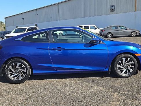 Used 2020 Honda Civic LX image 9