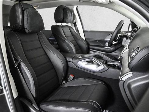 New 2026 Mercedes-Benz GLS 450 4MATIC image 24