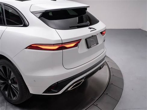 New 2026 Jaguar F-PACE R-Dynamic S AWD/4WD image 30
